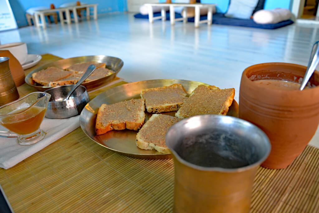 Mumbai Yoga Café